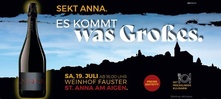 Sekt Anna – „Es kommt was Großes“ Sekt Anna – „Es kommt was Großes“